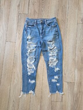 American Eagle Outfitters Distressed Light Blue Boyfriend Jeans 4